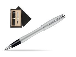 Parker Urban Fashion Fast Track Silver Lacquer CT Rollerball Pen  single wooden box Black Single Ecru