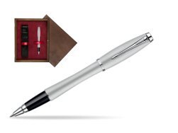 Parker Urban Fashion Fast Track Silver Lacquer CT Rollerball Pen  single wooden box  Wenge Single Maroon