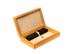 Wooden box Honey Single Ecru with pen pouch